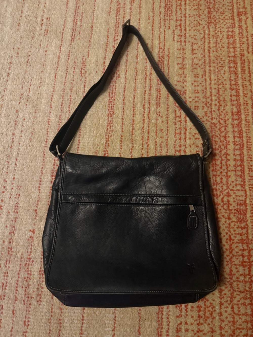 Frye Black Leather Messenger Bag - Classic Men's Shoulder Bag
